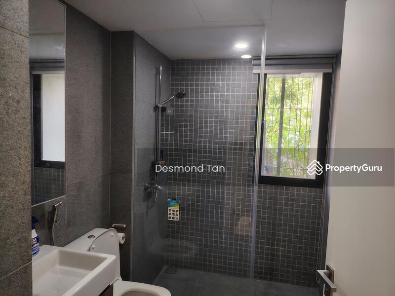 Apartment for Sale: Cairnhill, D09, 229600