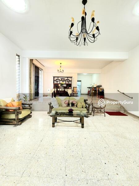 Prop-GPT: Semi-Detached: D19  PAYA LEBAR CRESCENT