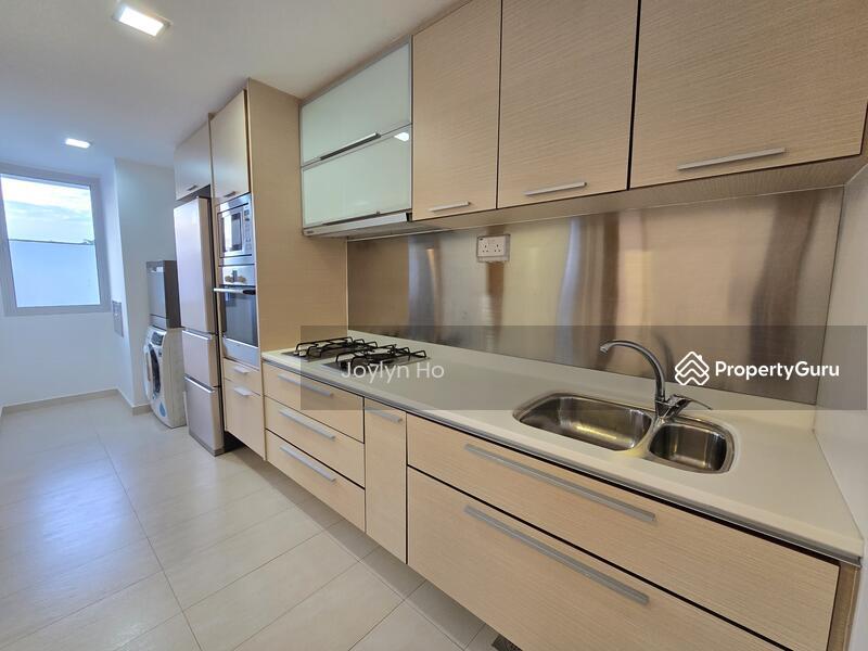 Condominium for Sale: Cairnhill, D09, 228457