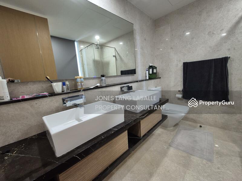 Condominium for Sale: Marina, D01, 018980