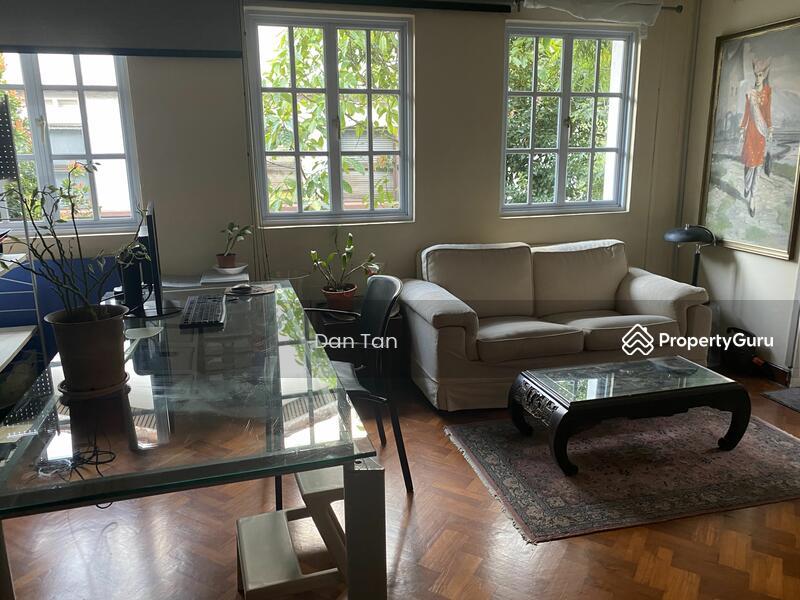 Semi-Detached for Sale: Holland, D10, 279419