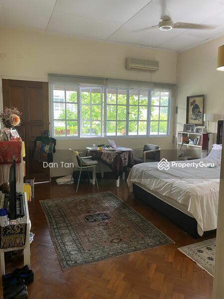 Semi-Detached for Sale: Holland, D10, 279419