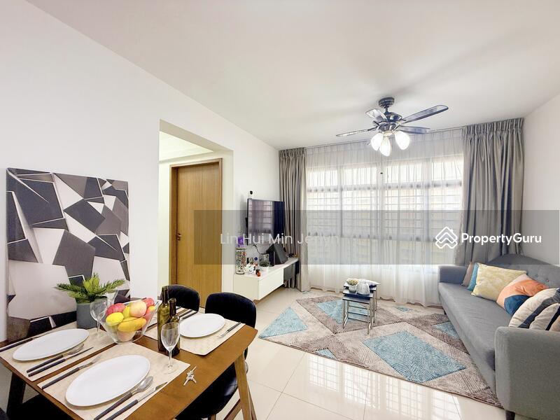 HDB Flat for Sale: Yishun, D27, 761478