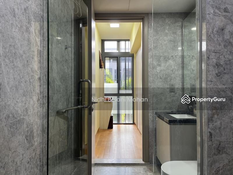 Condominium - Cluster House for Sale: D27, 757547