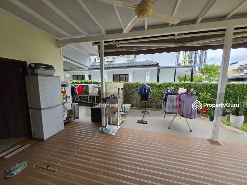 Corner Terrace for Sale: D05, 129026