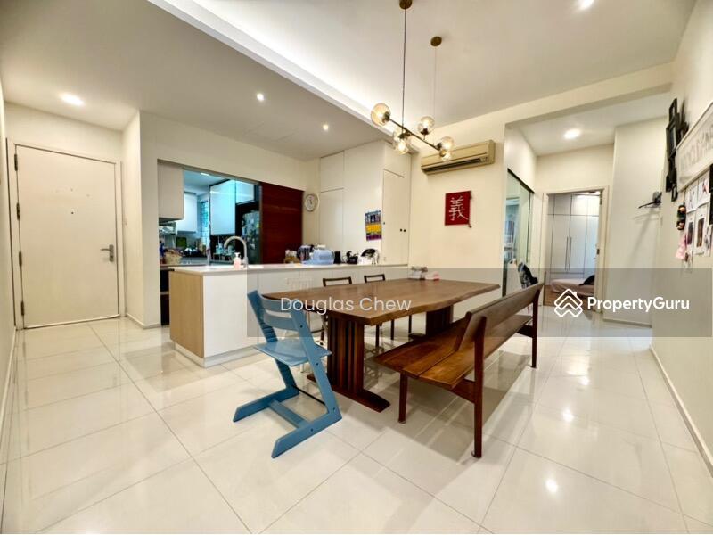 Condominium for Sale: Hillview, D23, 669565