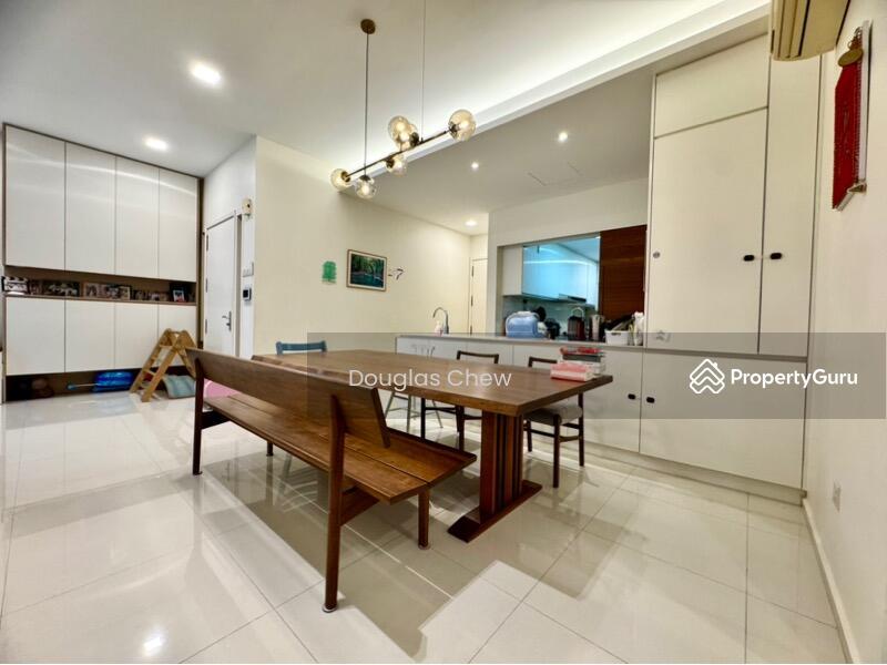 Condominium for Sale: Hillview, D23, 669565