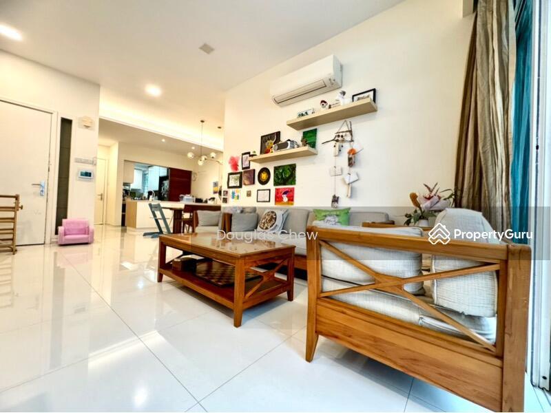 Condominium for Sale: Hillview, D23, 669565