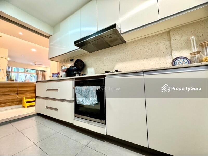 Condominium for Sale: Hillview, D23, 669565
