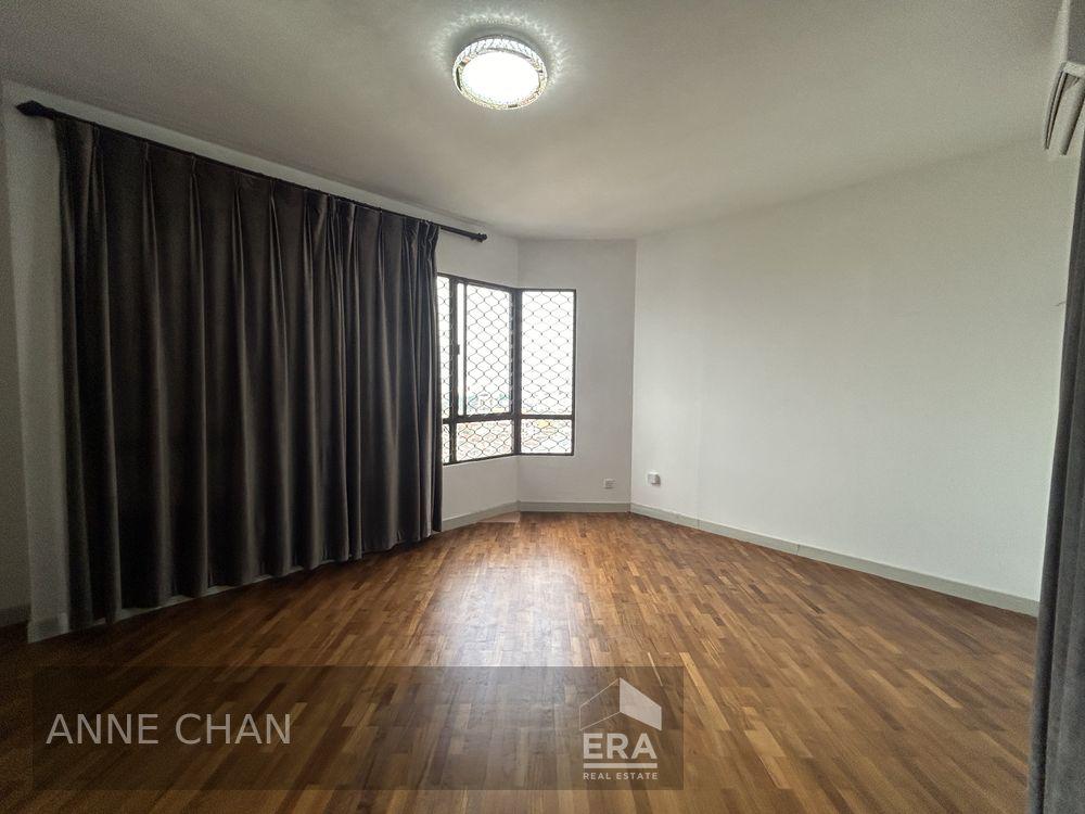 Unblocked City & Natural Park View Spacious Penthouse!