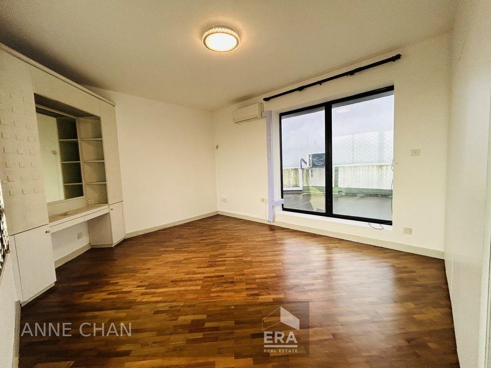 Unblocked City & Natural Park View Spacious Penthouse!