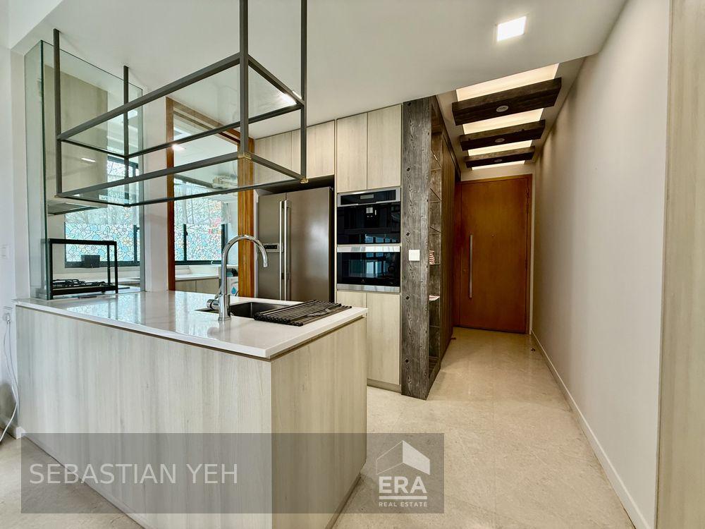 Affordable Thomson Three 4 Bedrooms 4 Bathrooms, 1485 Sqft for Sale