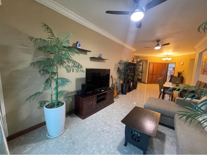 Eastvale Condominium For Sale, $1,750,000, 3 Bed 3 Bath 1,292 sqft $1,354.00 psf