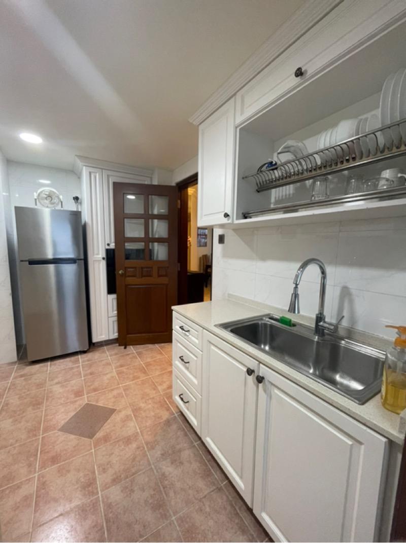 Eastvale Condominium For Sale, $1,750,000, 3 Bed 3 Bath 1,292 sqft $1,354.00 psf