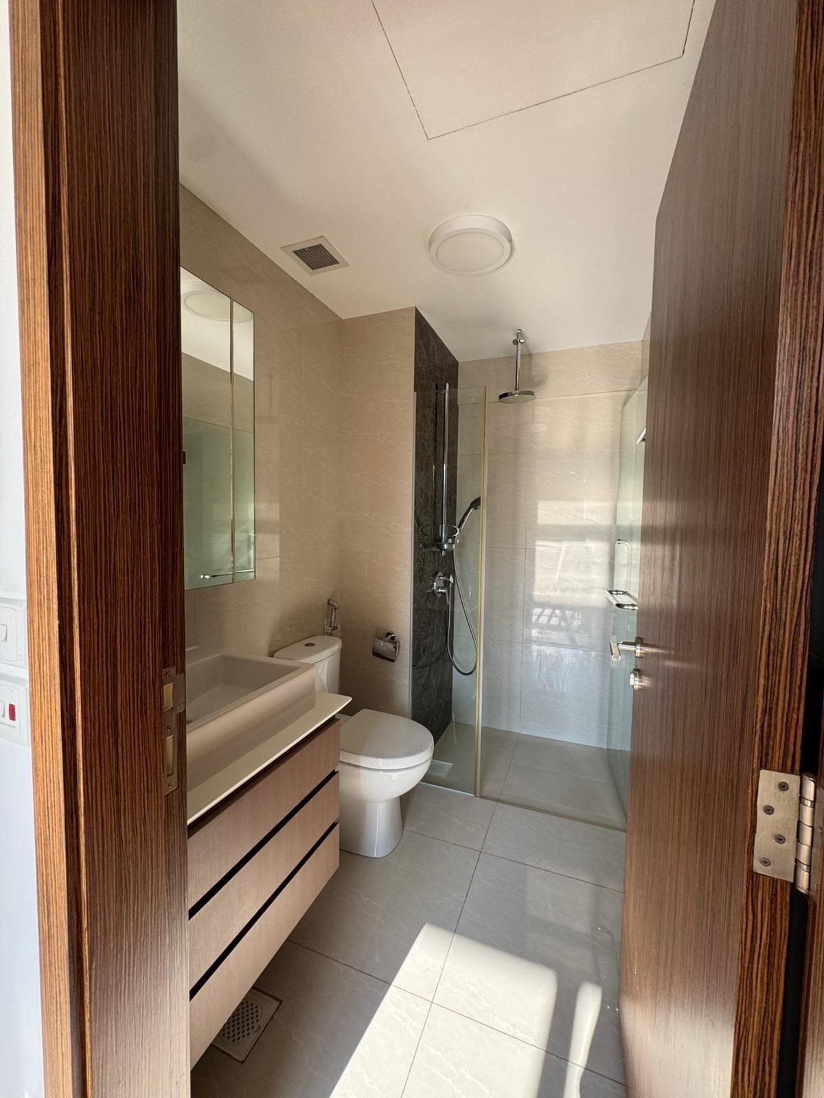 Kensington Square Condominium For Sale, $1,200,000, 2 Bed 2 Bath 614 sqft $1,954.00 psf