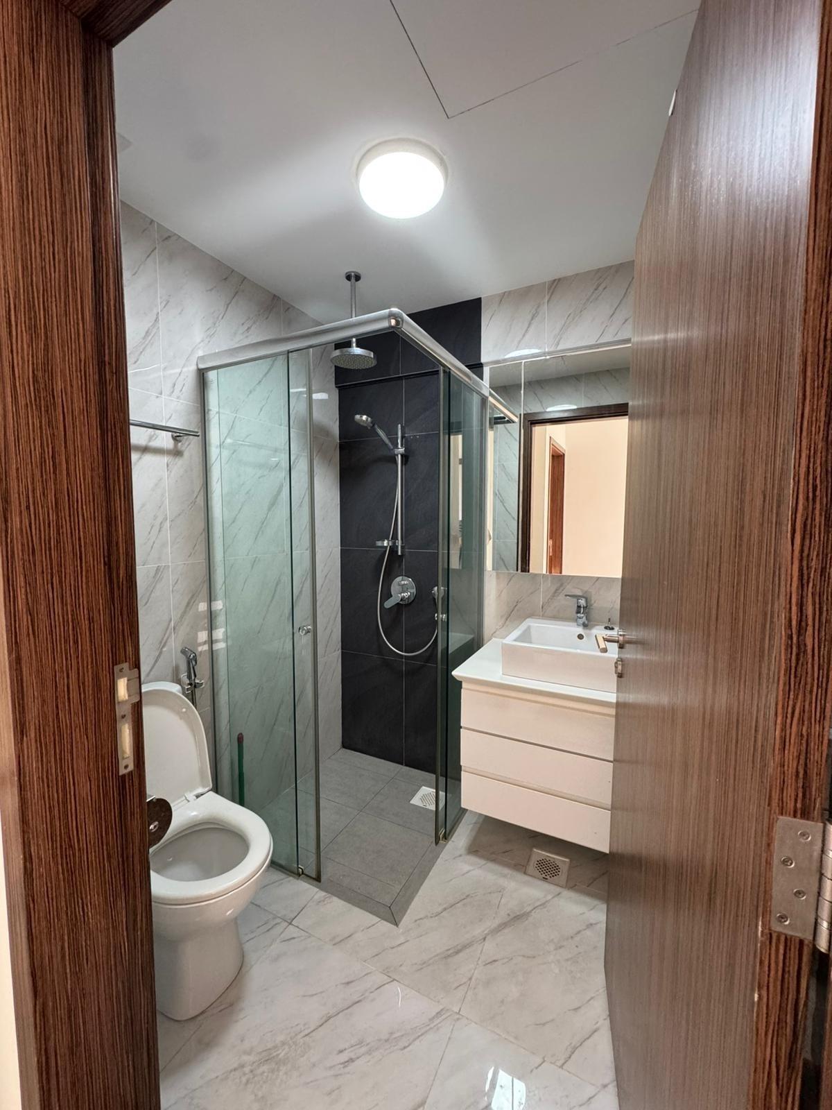 Kensington Square Condominium For Sale, $1,200,000, 2 Bed 2 Bath 614 sqft $1,954.00 psf