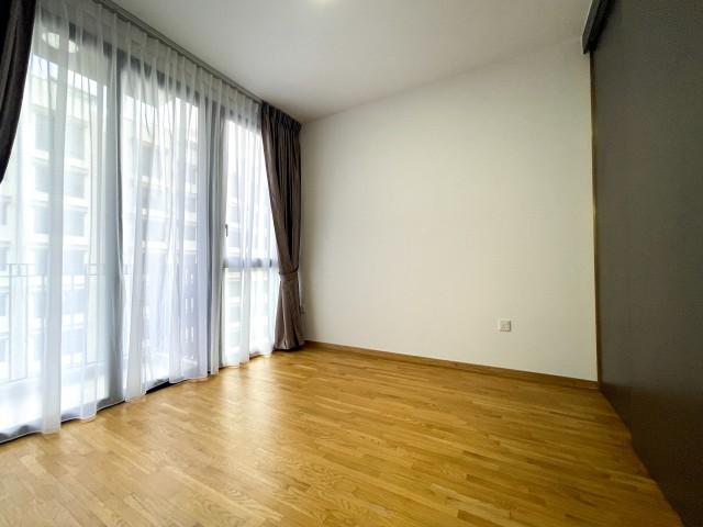 Park Colonial Condominium For Sale, $2,500,000, 3 Bed 2 Bath 980 sqft $2,551.00 psf