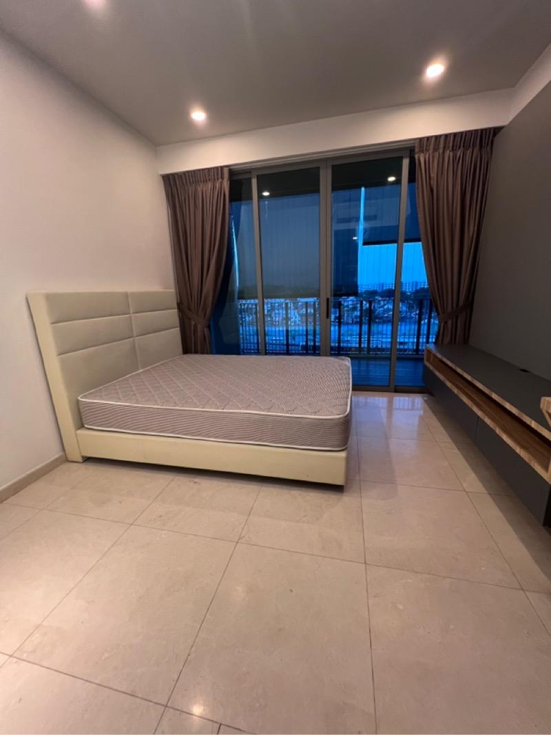 Condominium for Sale: D16, 465409