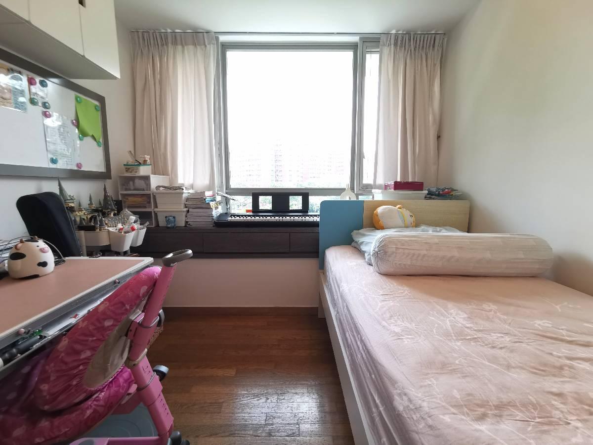 Livia Condominium For Sale, $1,800,000, 3 Bed 3 Bath 1,324 sqft $1,360.00 psf