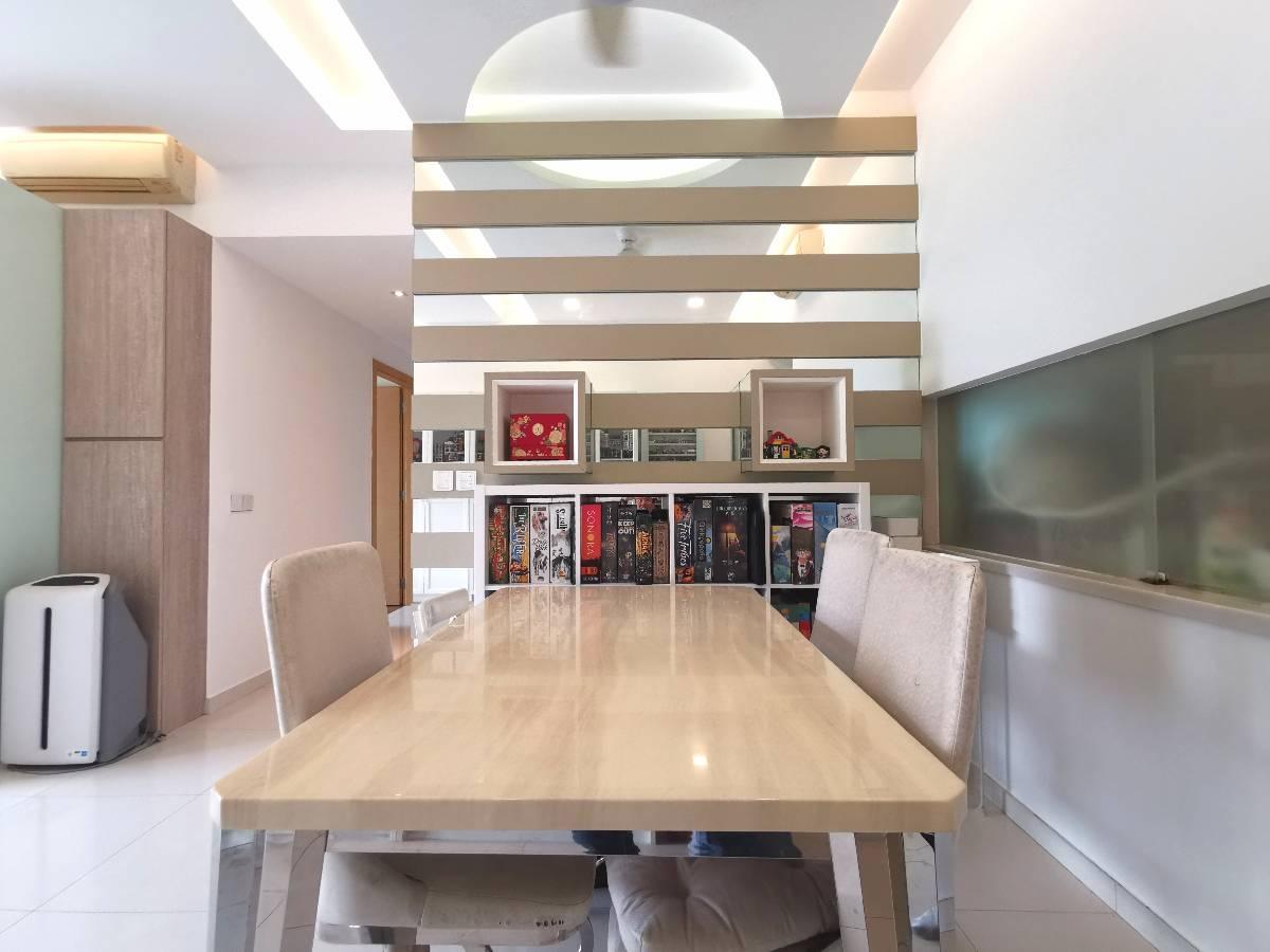 Livia Condominium For Sale, $1,800,000, 3 Bed 3 Bath 1,324 sqft $1,360.00 psf