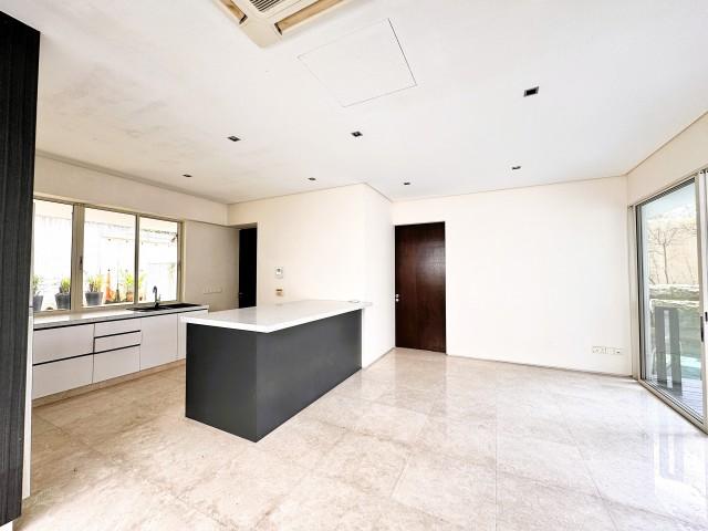 Barker Road Detached House For Sale, $14,800,000, 5 Bed 6 Bath 5,500 sqft $3,017.00 psf