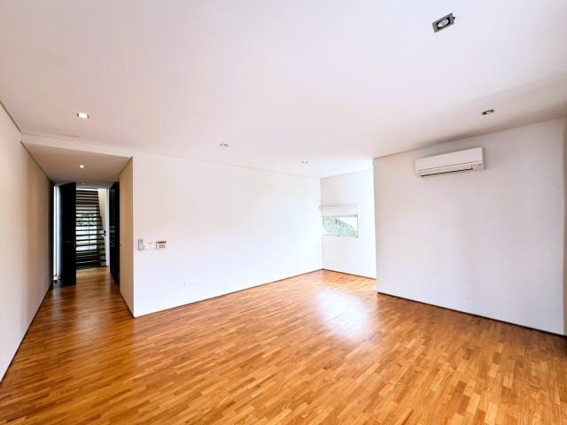 Barker Road Detached House For Sale, $14,800,000, 5 Bed 6 Bath 5,500 sqft $3,017.00 psf