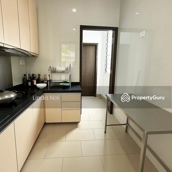 Kovan, Simon, Highland, Flower Road