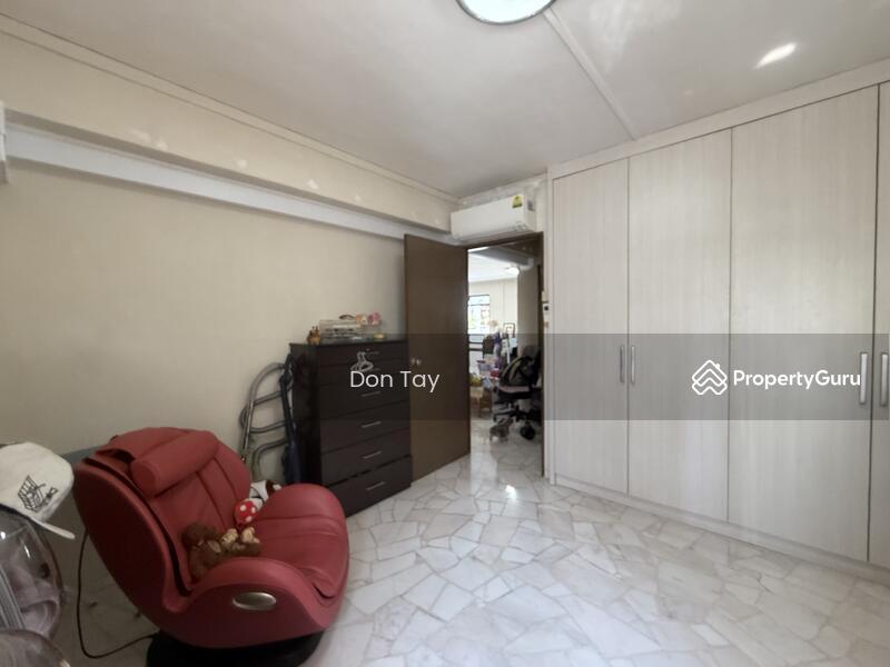 HDB Flat for Sale: D23, 670518