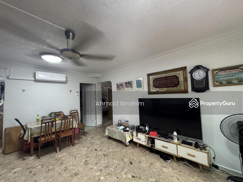 Prop-GPT: HDB Flat: D16  404 Bedok North Avenue 3