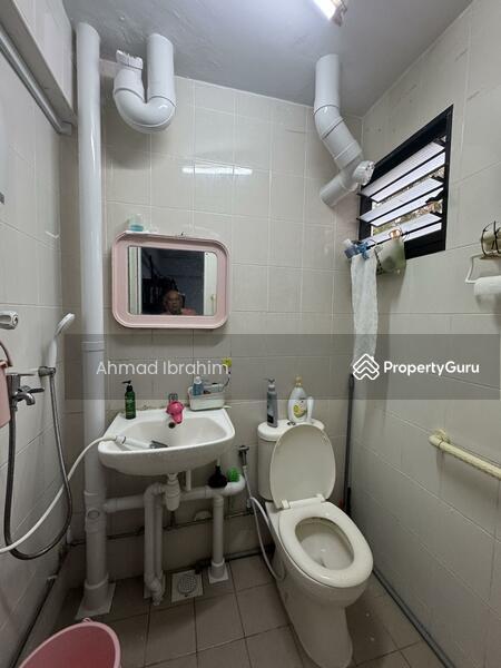HDB Flat for Sale: D16, 460404