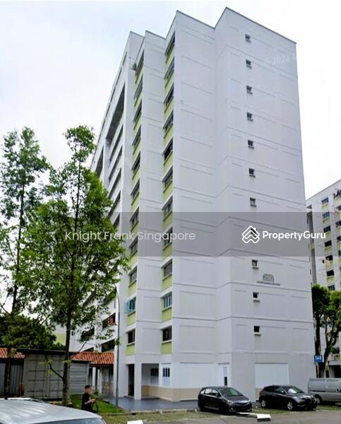 Prop-GPT: HDB Flat: D23 Bukit Batok 260 Bukit Batok East Avenue 4
