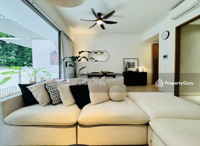 Prop-GPT: Condominium: D15  The Seafront on Meyer