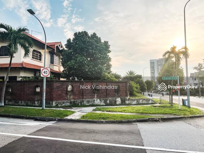 Prop-GPT: Bungalow: D15  Siglap Prime Location Bungalow