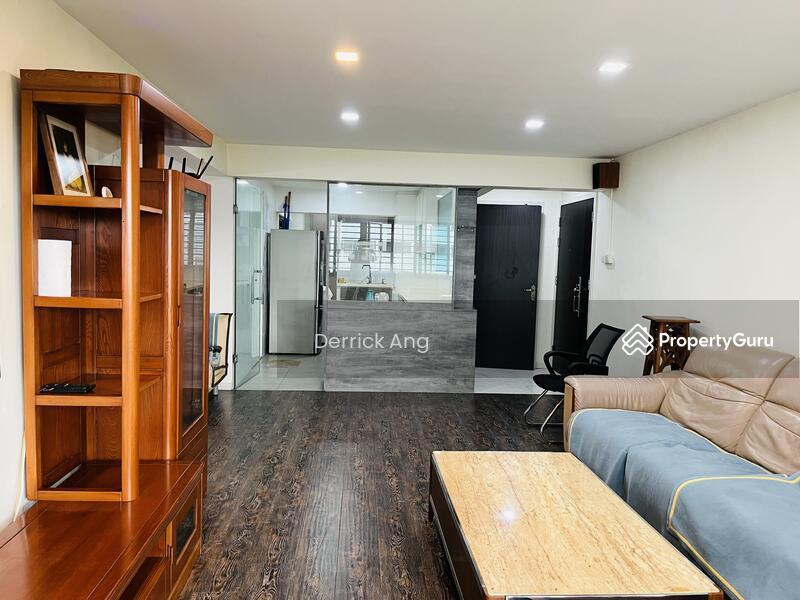 414 Commonwealth Avenue West