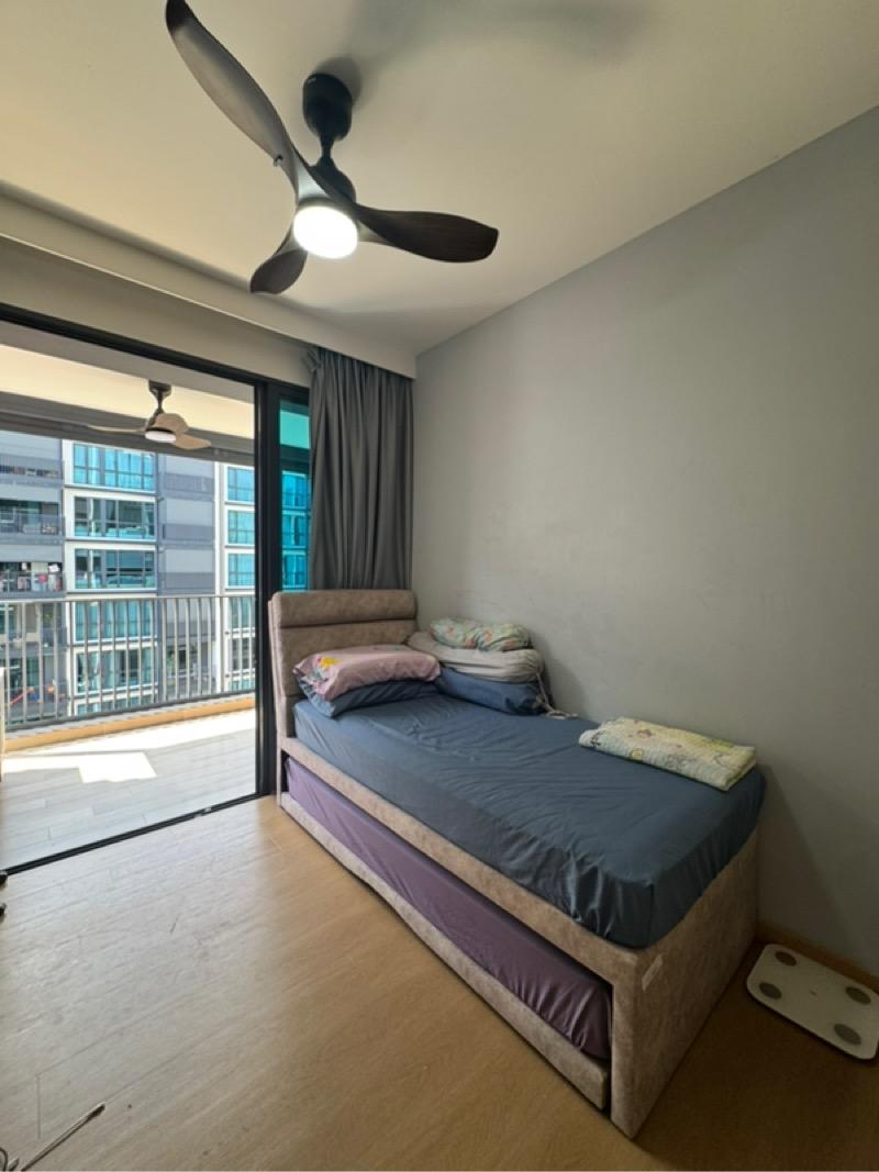 Treasure at Tampines Condominium For Sale, $2,500,000, 4 Bed 2 Bath 1,238 sqft $2,019.00 psf