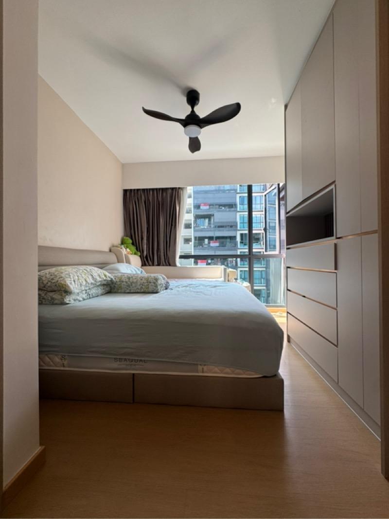 Treasure at Tampines Condominium For Sale, $2,500,000, 4 Bed 2 Bath 1,238 sqft $2,019.00 psf