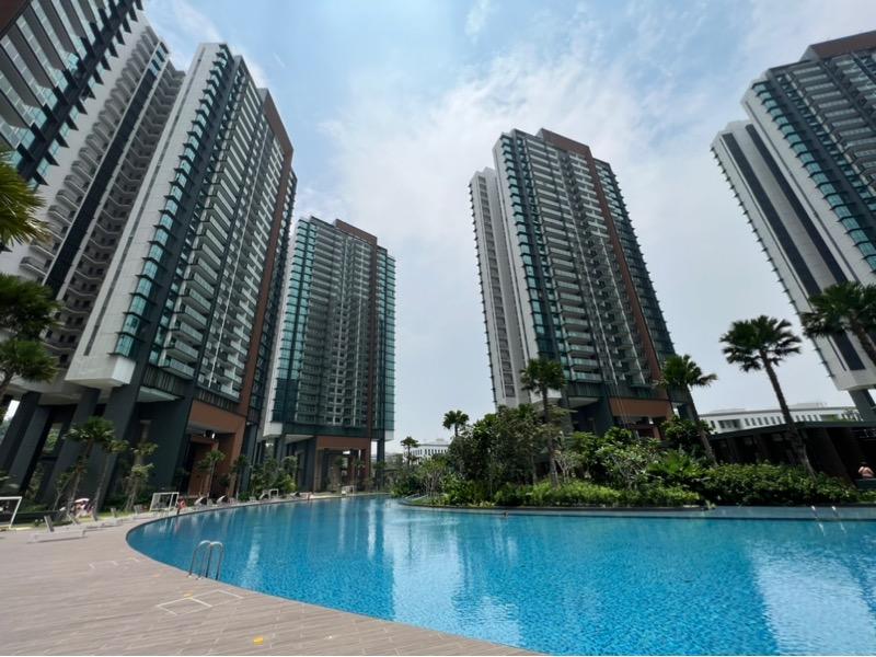 Condominium for Sale: D05, 117286