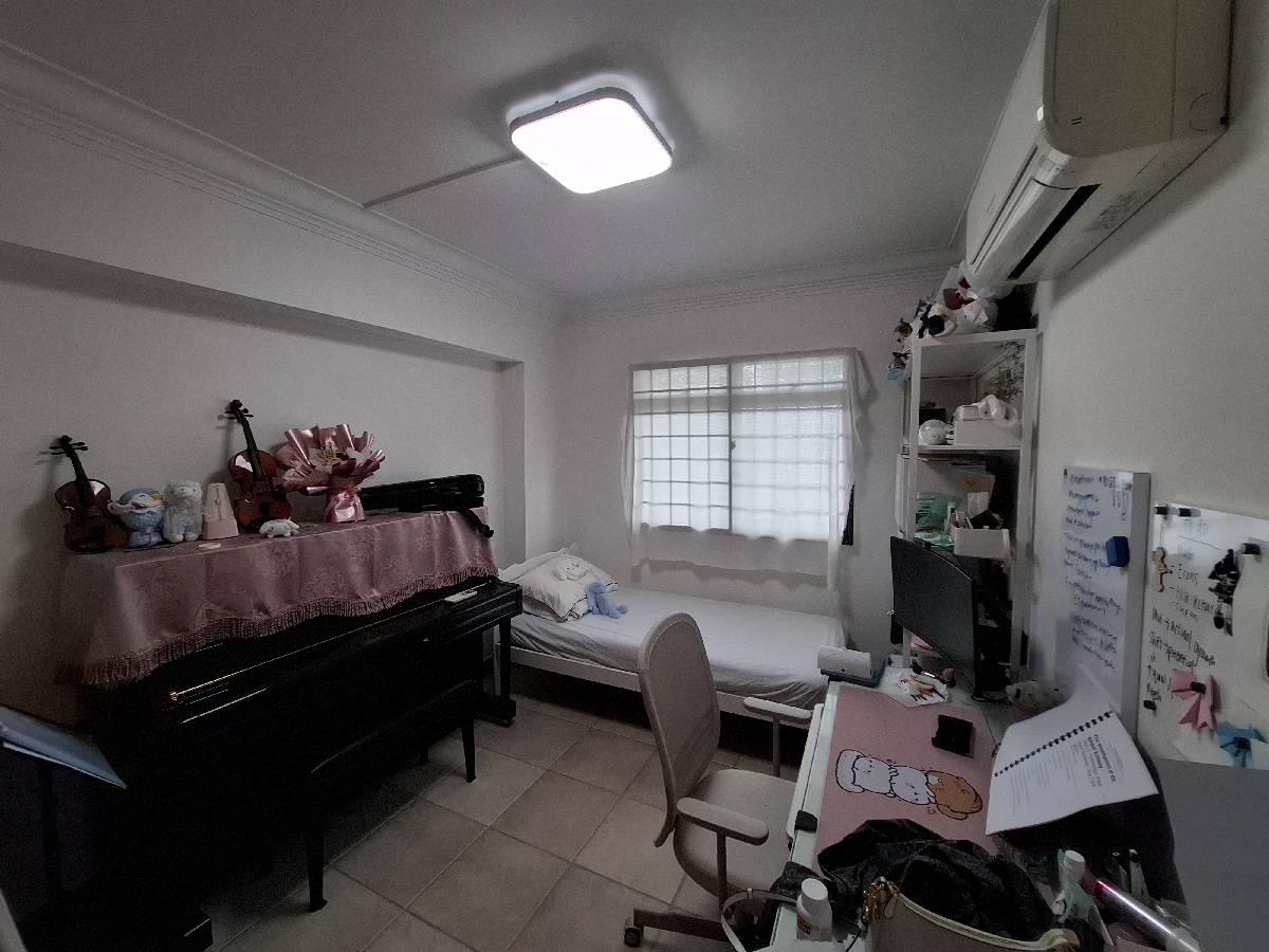 203B Compassvale Road HDB Apartment For Sale, $760,000, 3 Bed 2 Bath 1,184 sqft $642.00 psf