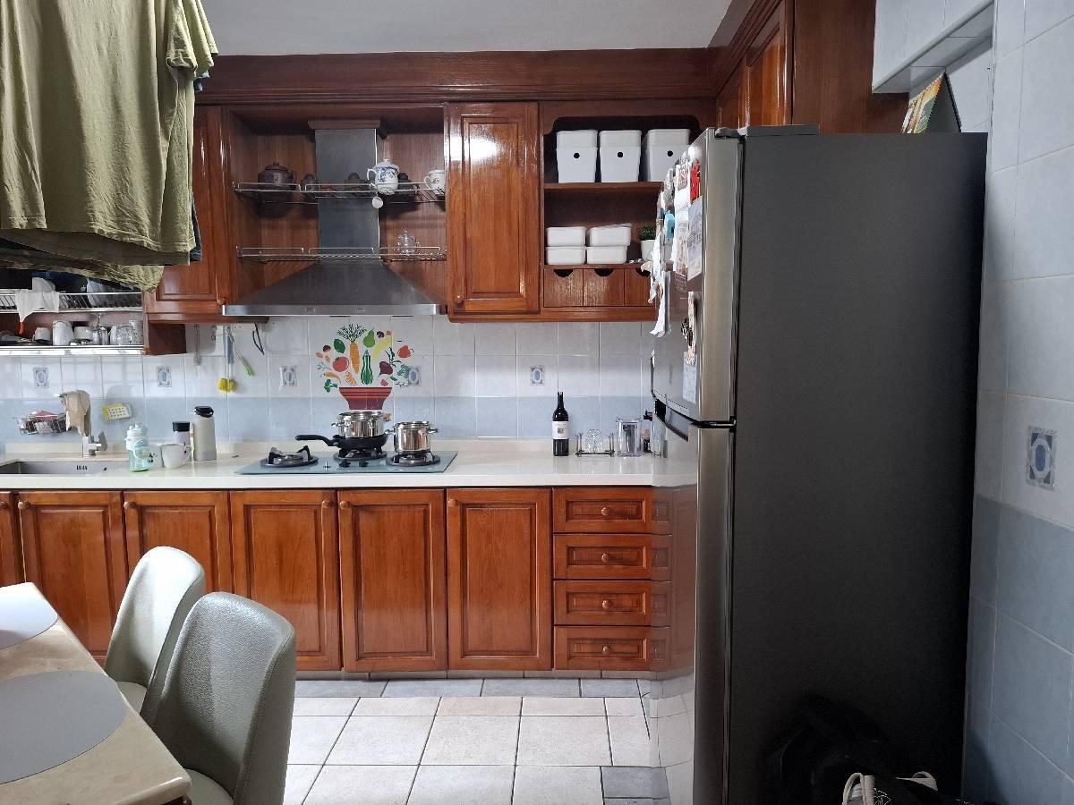 203B Compassvale Road HDB Apartment For Sale, $760,000, 3 Bed 2 Bath 1,184 sqft $642.00 psf