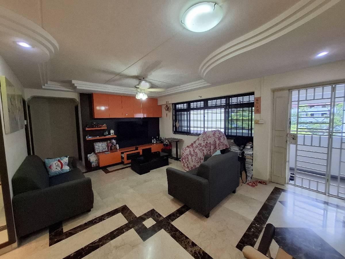 140 Bedok North Street 2 HDB Apartment For Sale, $865,000, 3 Bed 2 Bath 1,292 sqft $670.00 psf