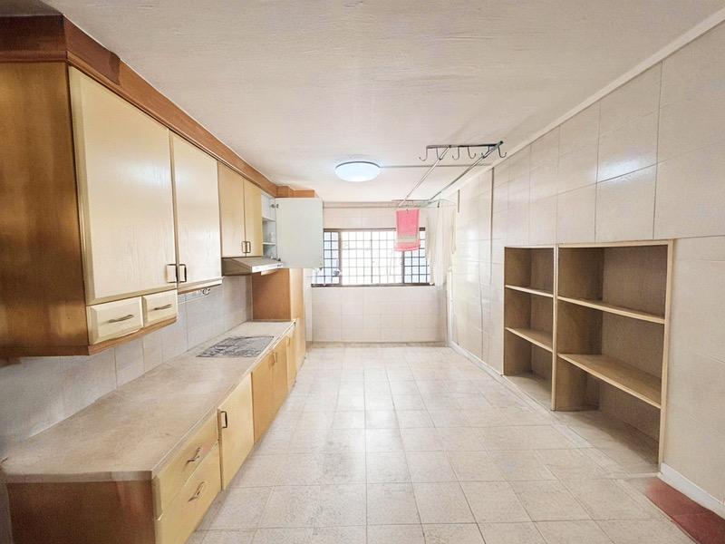 145 Jalan Bukit Merah HDB Apartment For Sale, $459,997, 2 Bed 2 Bath 721 sqft $638.00 psf