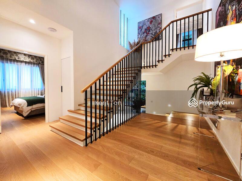 Bungalow for Sale: D23, 677769