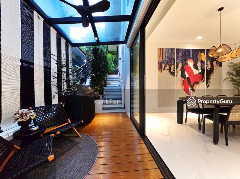Bungalow for Sale: D23, 677769
