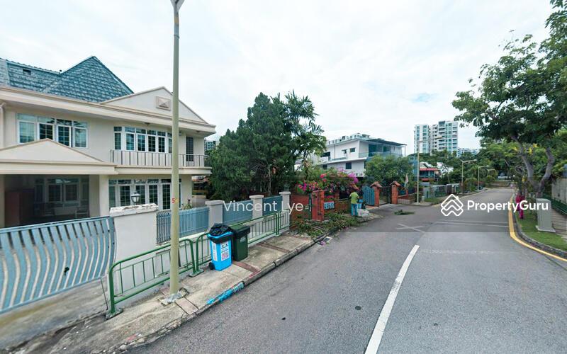  Rare Freehold 2.5 Storey Semi-Detached In Bedok, Minutes to MRT 