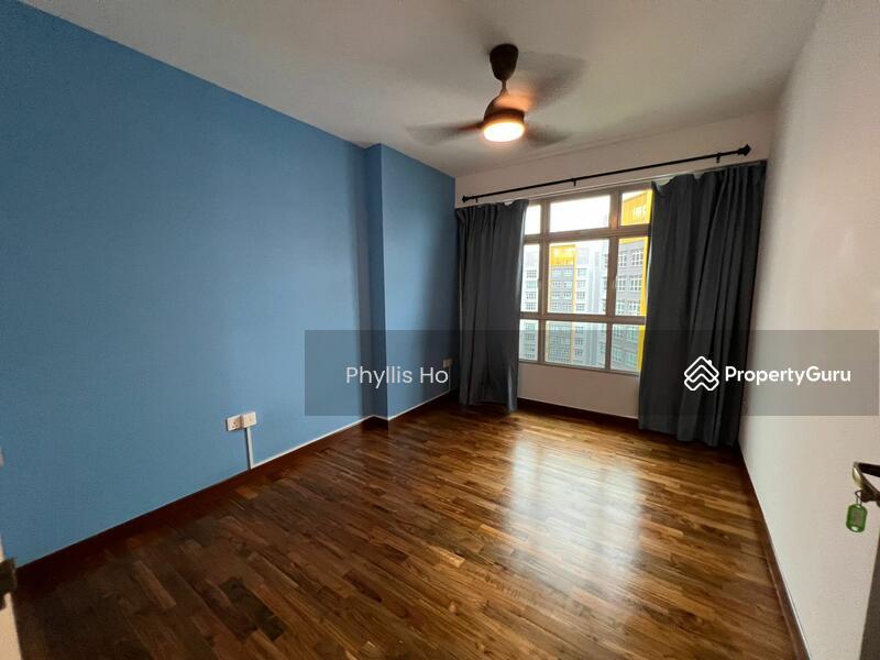 216B Compassvale Drive