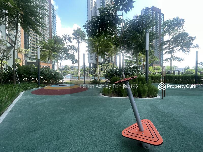 Condominium for Sale: D05, 119028