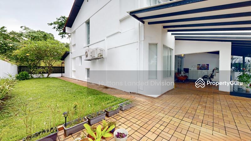 Wide Frontage Charming 2 Storey Semi-D within 1km to Raffles Girls Pri @ Greenwood