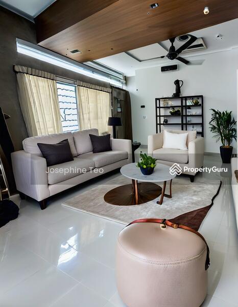 Prop-GPT: Terrace: D20  FREEHOLD, 1KM to Ai Tong & Cat High, inter-terrace, for Rebuilt / A&A