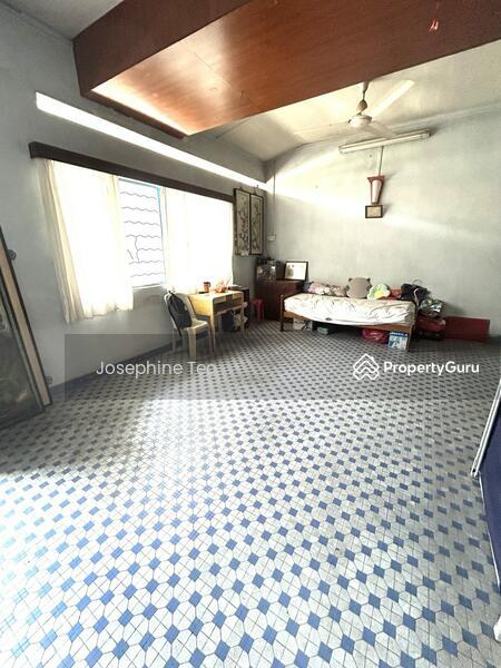 FREEHOLD, 1KM to Ai Tong & Cat High, inter-terrace, for Rebuilt / A&A