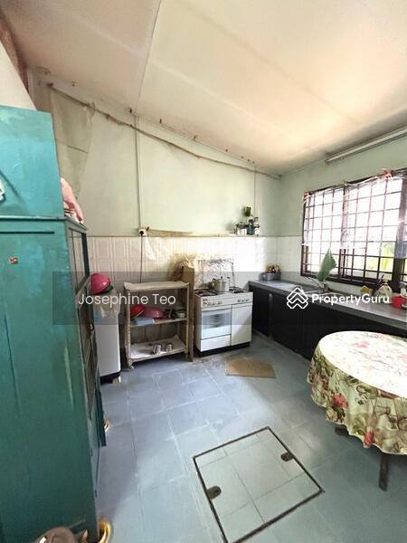 FREEHOLD, 1KM to Ai Tong & Cat High, inter-terrace, for Rebuilt / A&A